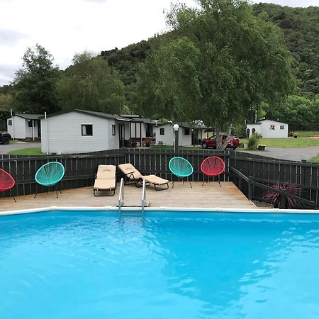 Parklands Marina Holiday Park بِكتون المظهر الخارجي الصورة