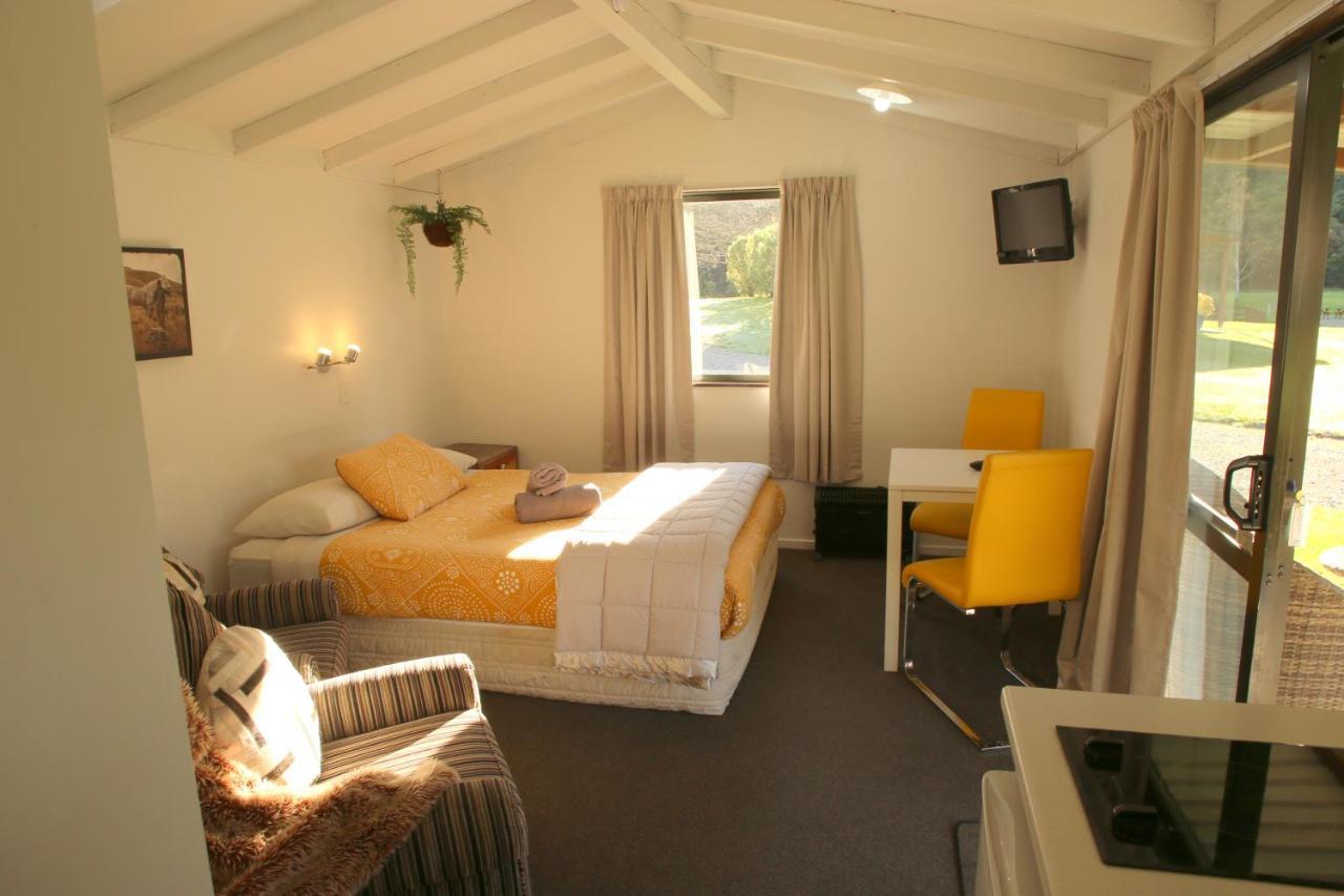 Parklands Marina Holiday Park بِكتون المظهر الخارجي الصورة