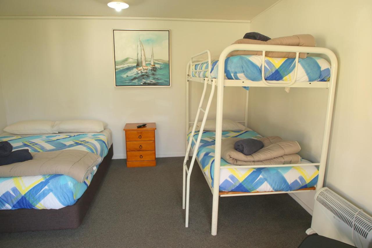 Parklands Marina Holiday Park بِكتون المظهر الخارجي الصورة