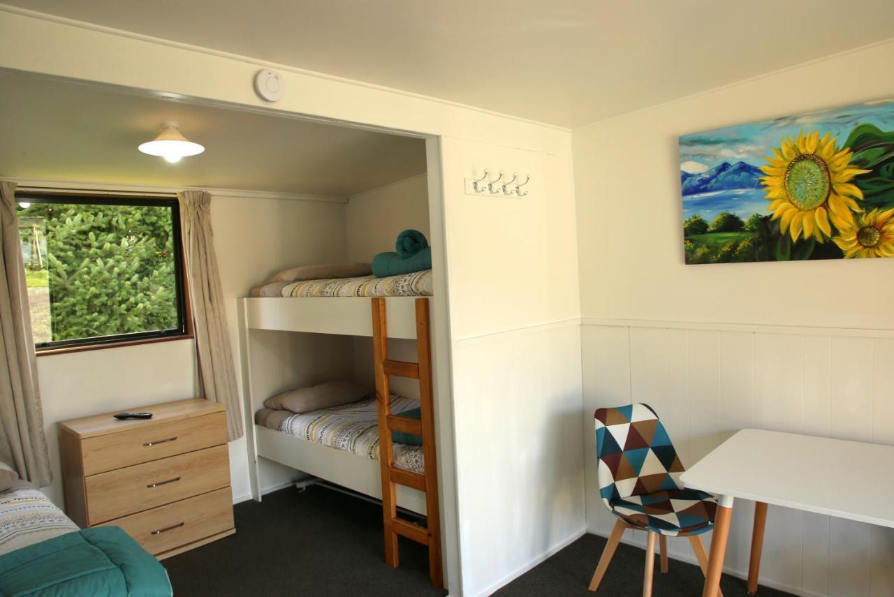 Parklands Marina Holiday Park بِكتون المظهر الخارجي الصورة