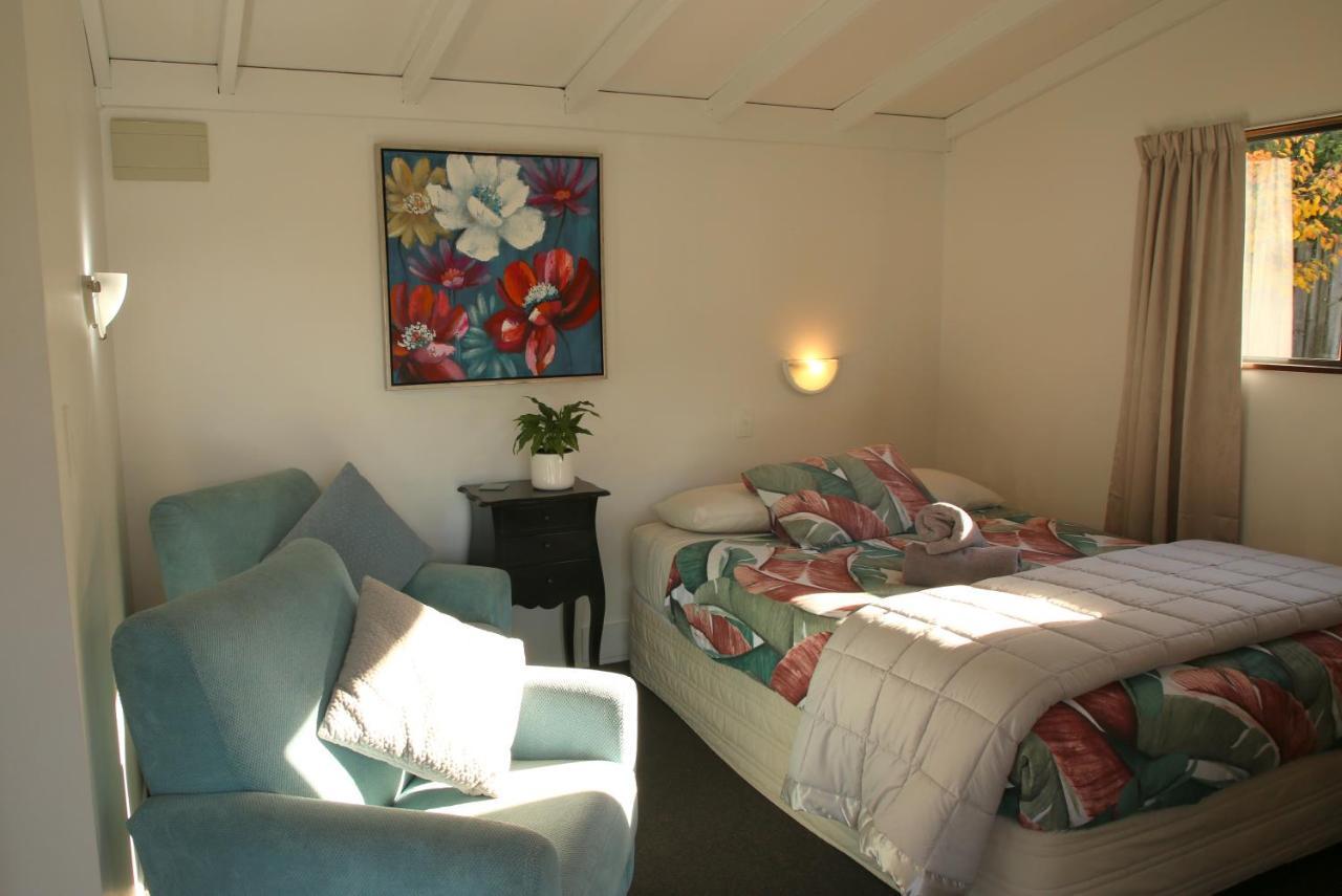 Parklands Marina Holiday Park بِكتون المظهر الخارجي الصورة